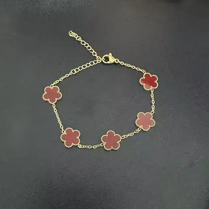 Delicate five-leaf bracelet from StorePilot featuring intricate leaf designs in silver-tone metal.