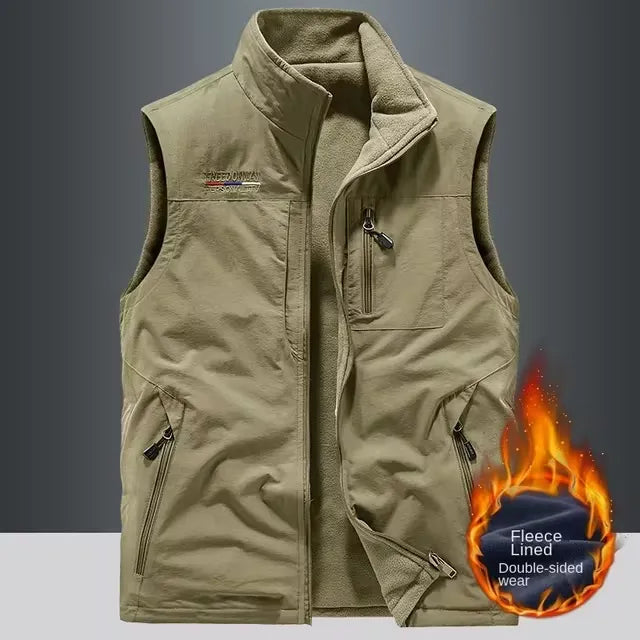 Men's casual heated vest by StorePilot with front zipper and quilted design, suitable for outdoor warmth and comfort.