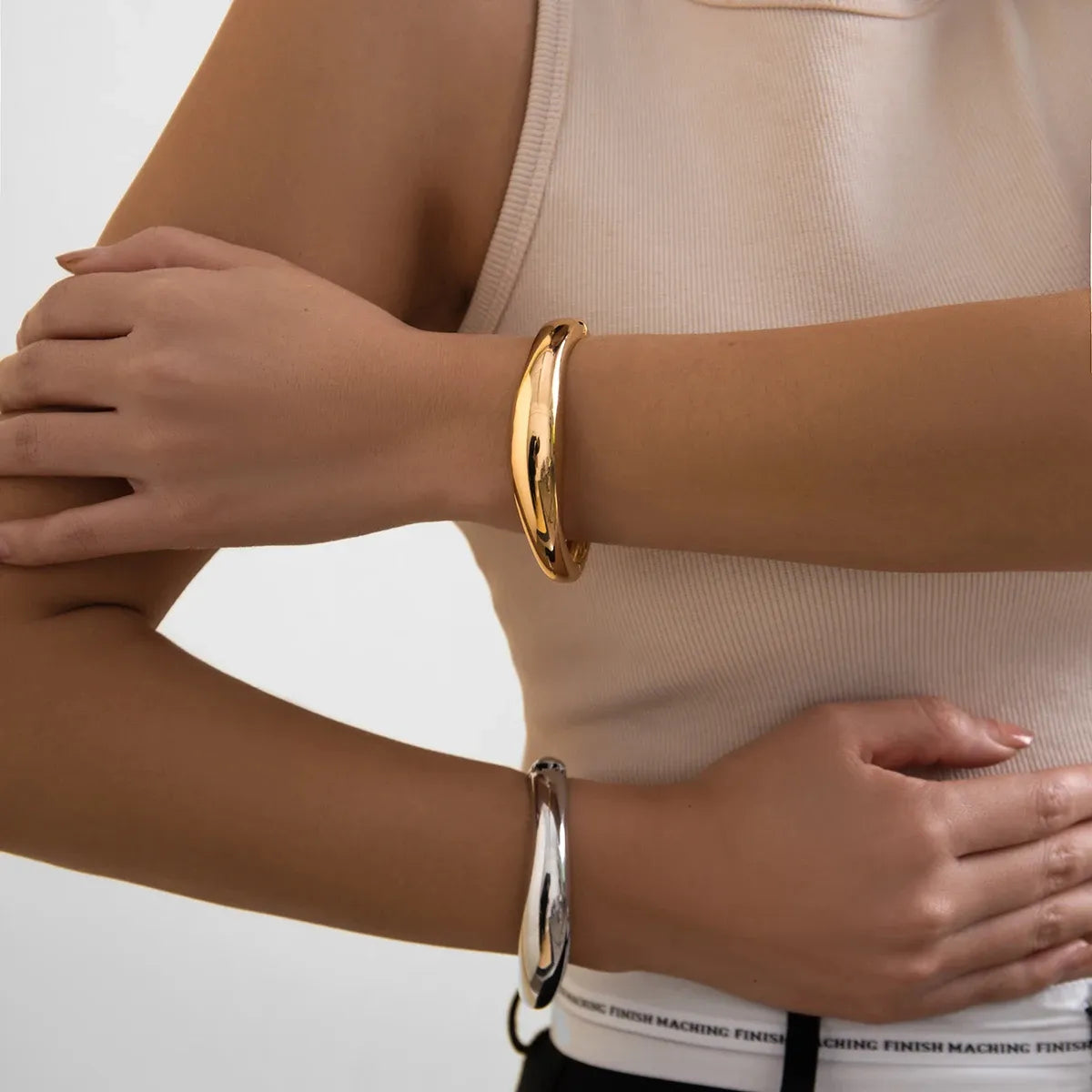 Silver Creative Punk Metal Bangle Bracelet featuring bold, edgy design and intricate detailing, perfect for a stylish punk look.